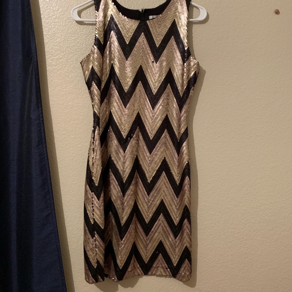 Olivia Mathews Gold Sequined dress size 8